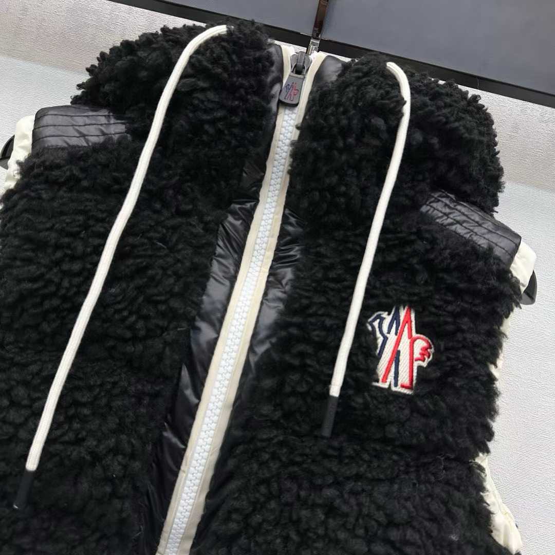 Moncle 25 Teddy Plush Down Vest in Black