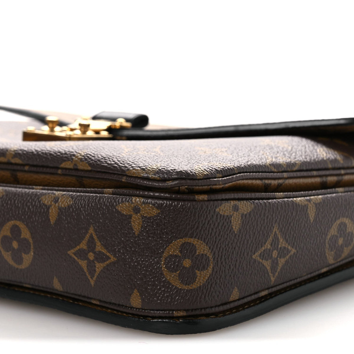 Reverse Monogram Pochette Metis