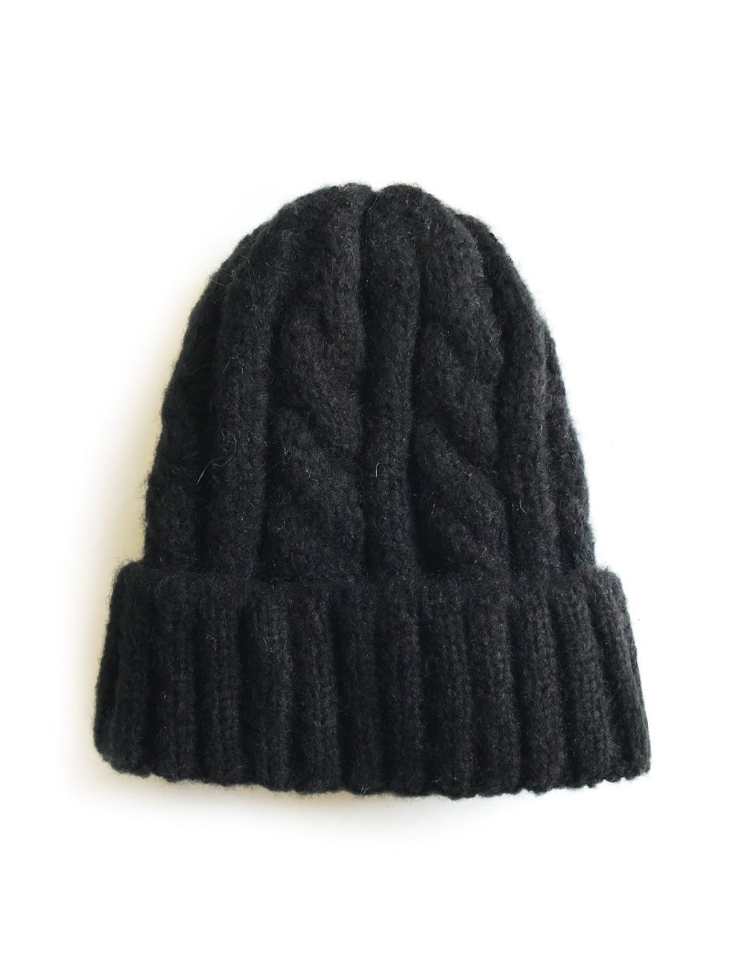 Haila - Unisex Classic Cable Knitted Beanie