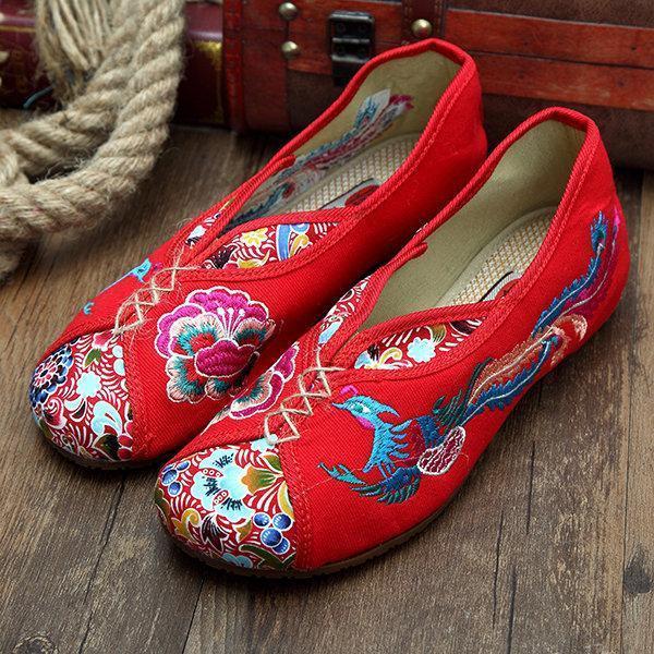 Phoenix Embroidered Old Peking Vintage Flat Shoes