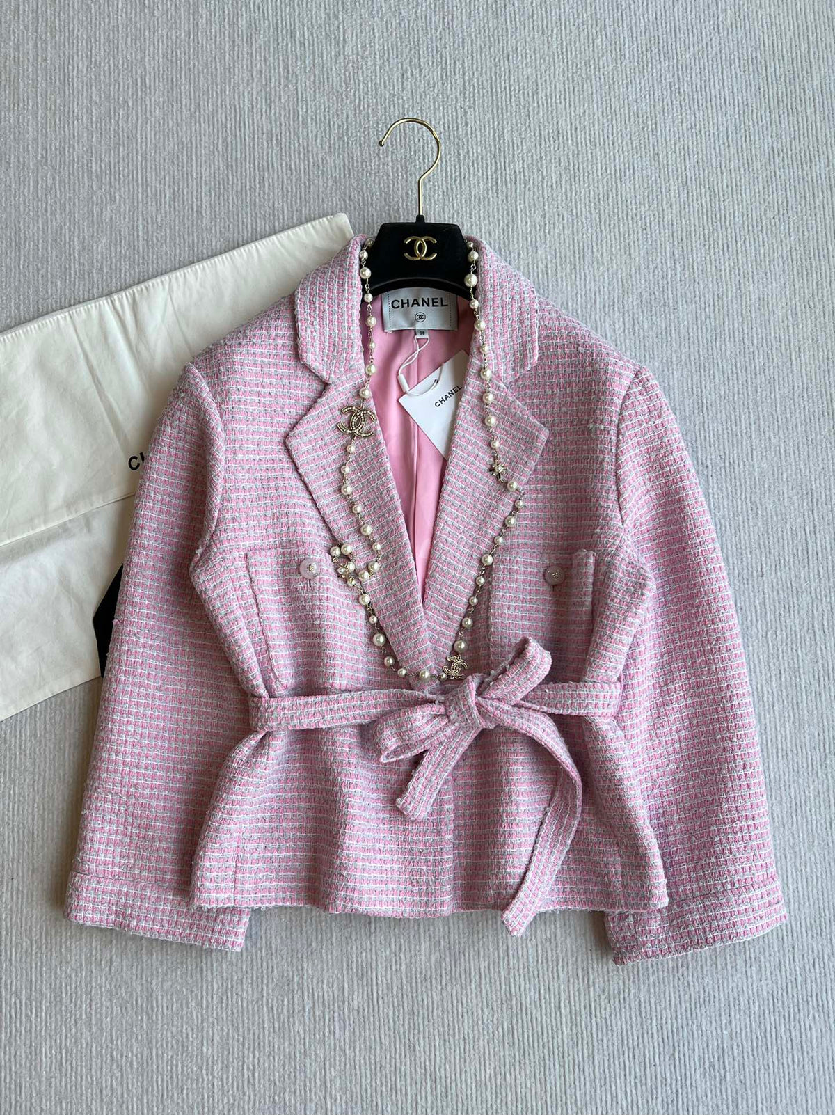 CC 25SS Lace-up Jacket Pink Sequins Tweed 235919