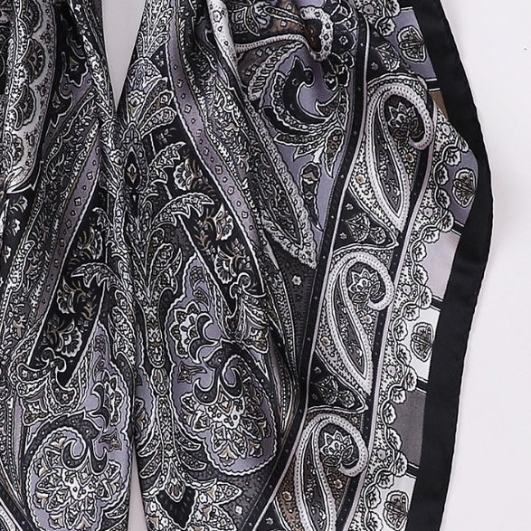 Scarvii - 27.5" Paisley Print Square Scarf - Classic&amp; Elegant