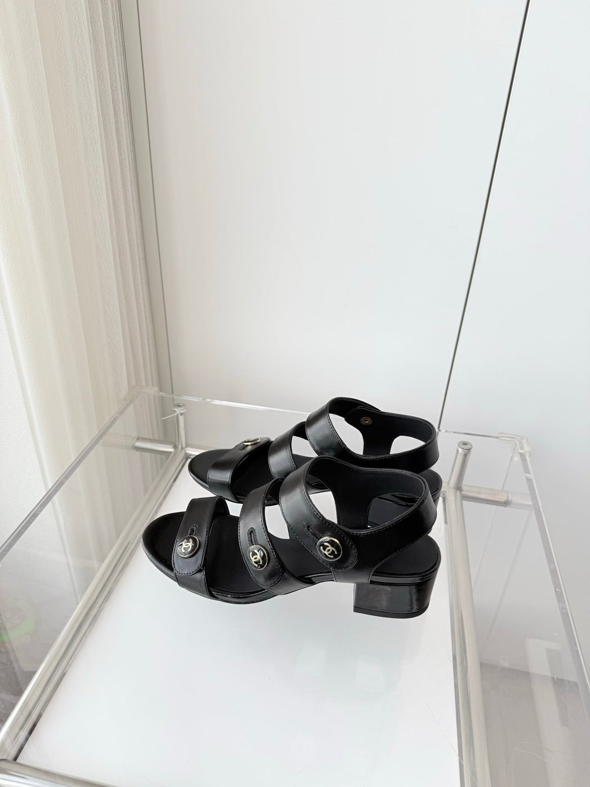 Chanel 26 Turnlock 40 Black Sandal Heels in Lambskin 597403