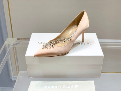 Manolo Women's Nadira Pumps 70 Beige Satin