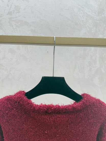 Chanel 2025 Cardigan Red Wool 716309