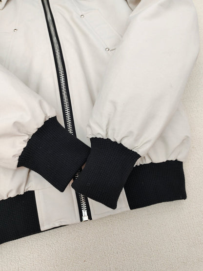 C. Goose Down Jacket White Polyester 0018