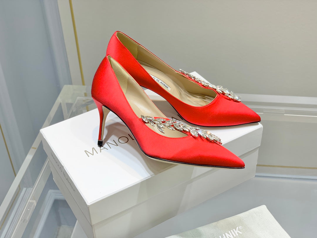 Manolo Women's Nadira Pumps 70 Light Red Satin
