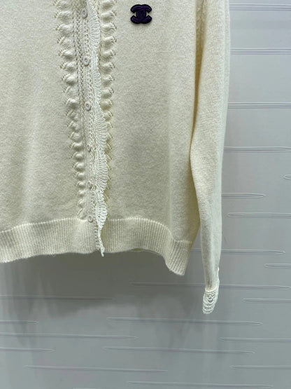 CC 26 Lace-Trimmed Knit Cardigan Cream Wool 340798