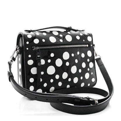 LV X YK Empreinte Monogram Giant Pochette Metis Black
