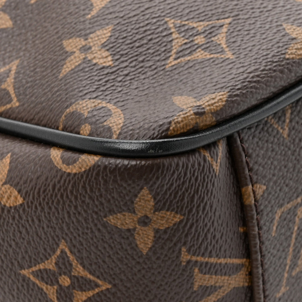 Monogram Macassar Christopher Messenger