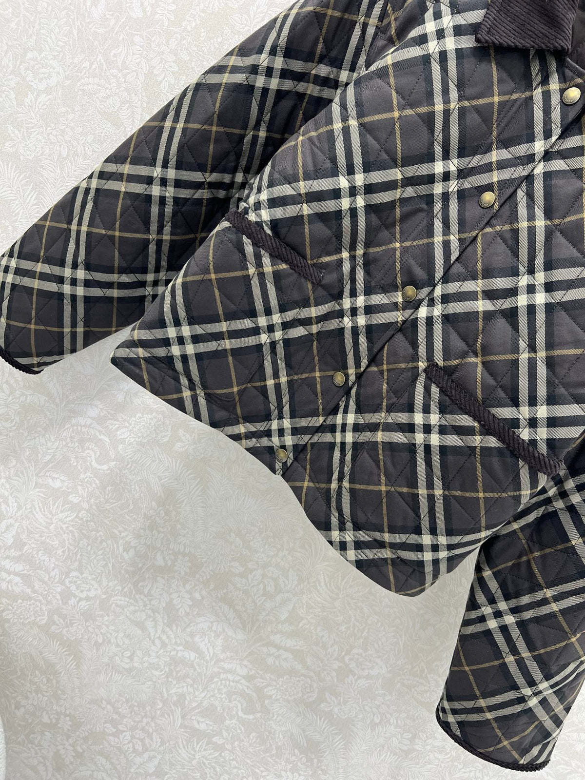 Burberry 25 Quilted Cropped Jacket Multicolor Cotton