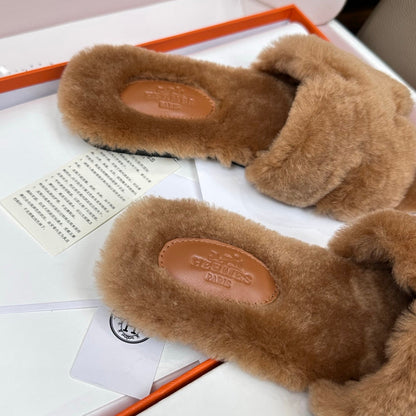 HM Oran Sandal Camel Brown Wool Velvet 598195
