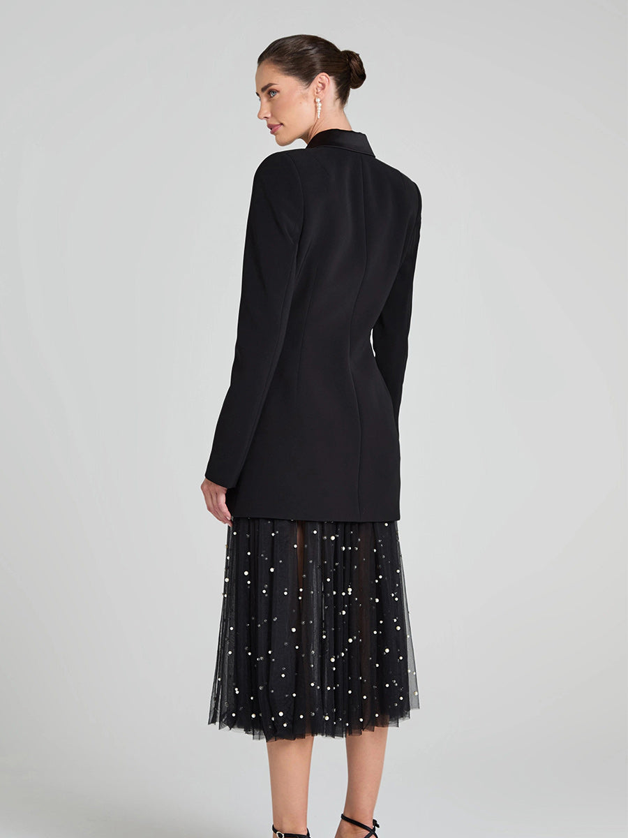 Naomi Double-breasted Blazer In Black