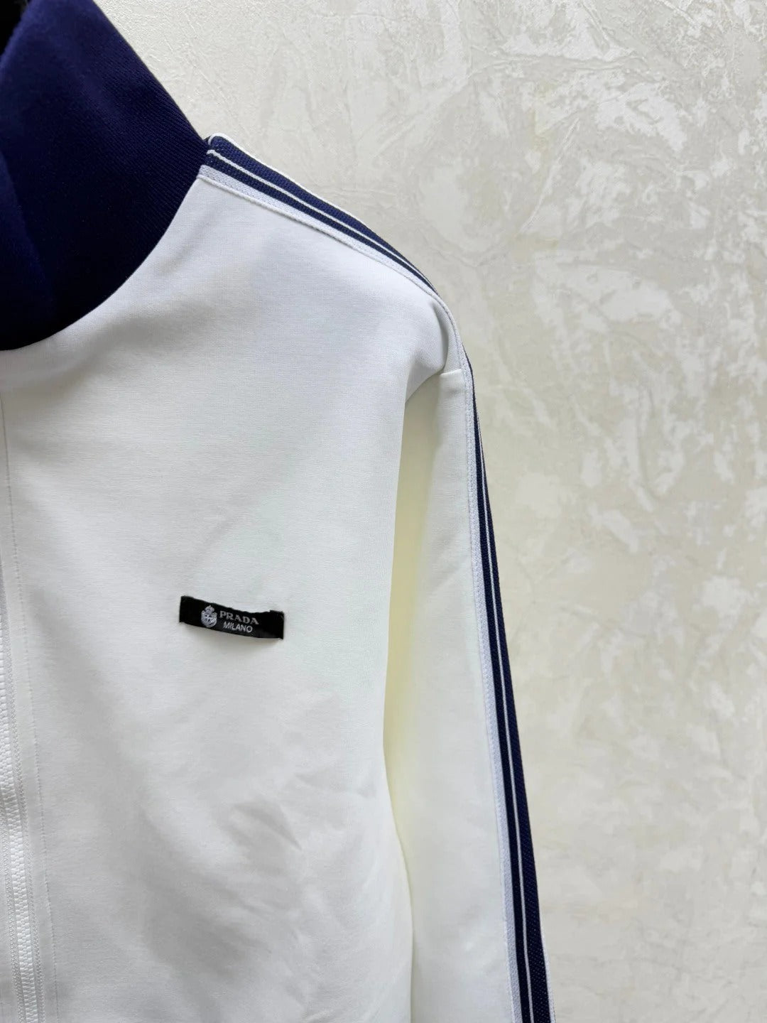PRADA 25S JACKET 373