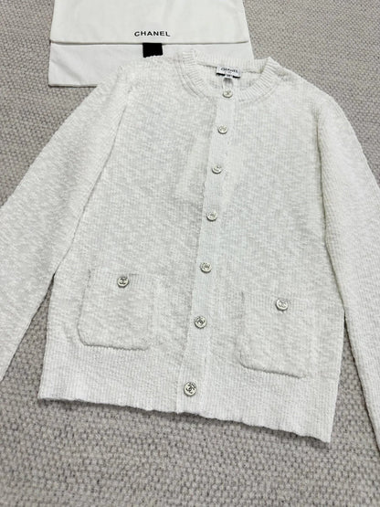 CHANEL SWEATER STYLE 38