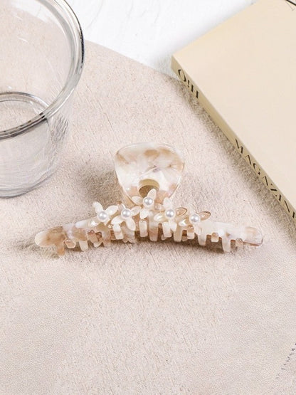 Clio - White-Beaded-Flower Hair Clip