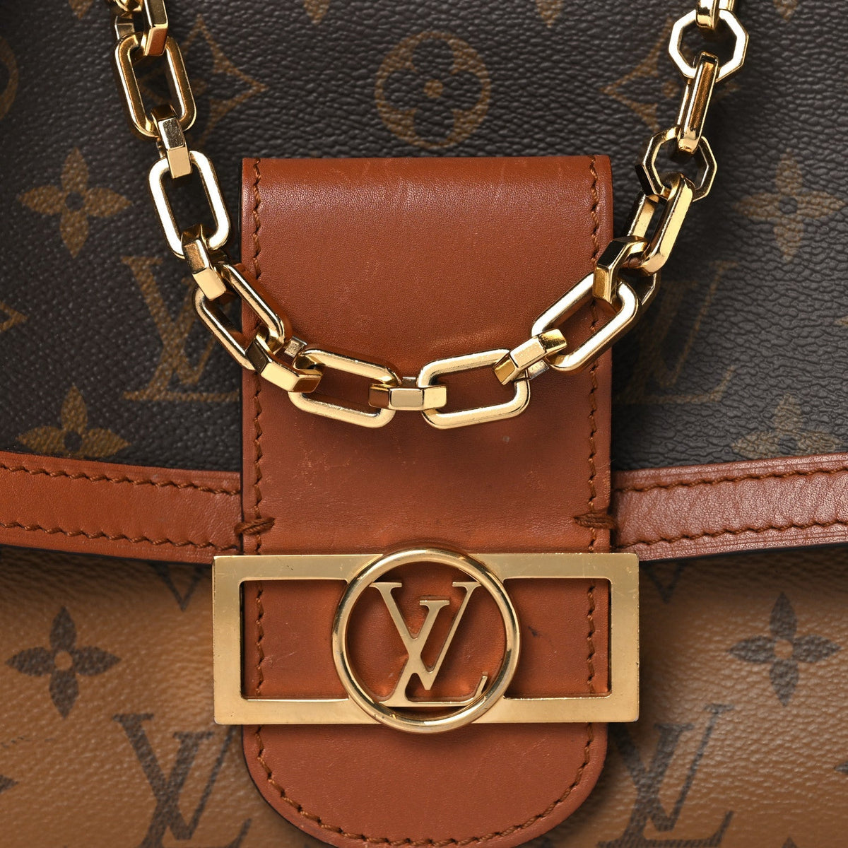 Reverse Monogram Dauphine MM