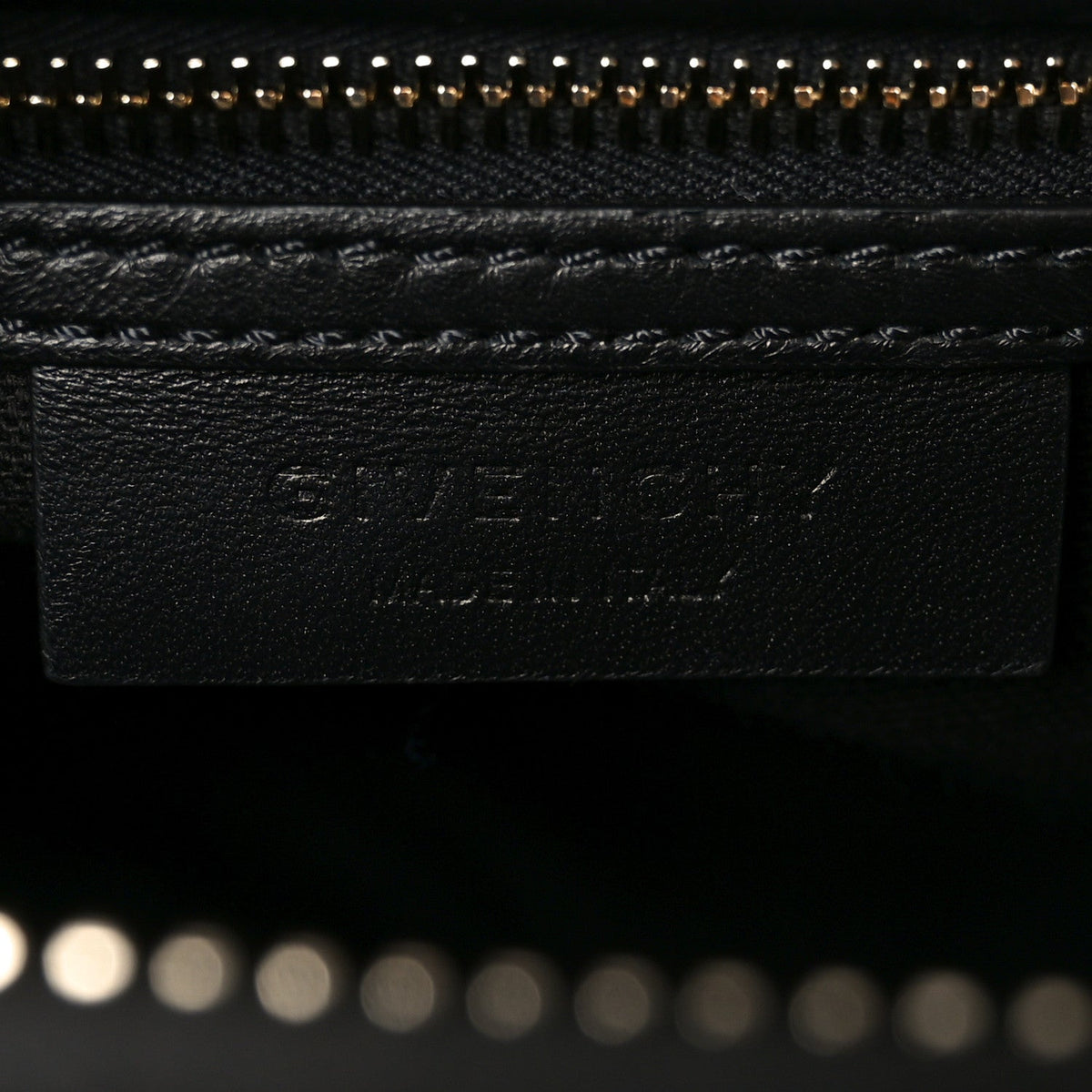 Calfskin Crocodile Embossed Small Antigona Black