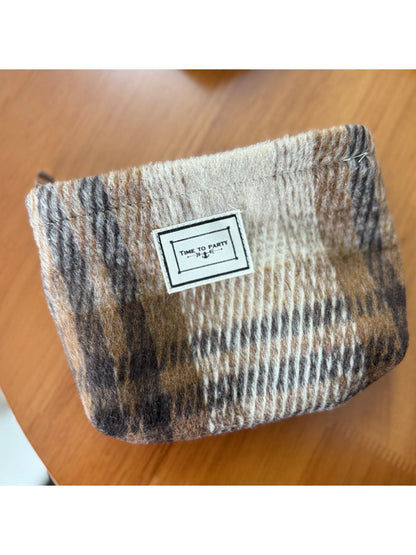 Cosbai - Cosmetic Bag with Classic Plaid Patterns