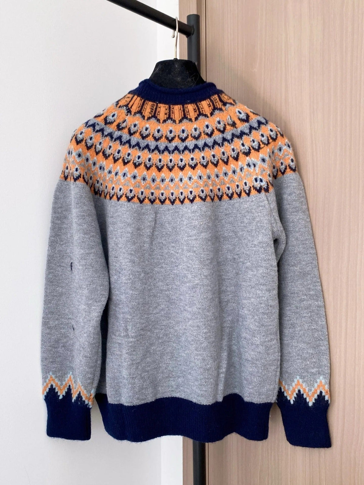 MIUMIU SWEATER STYLE 708