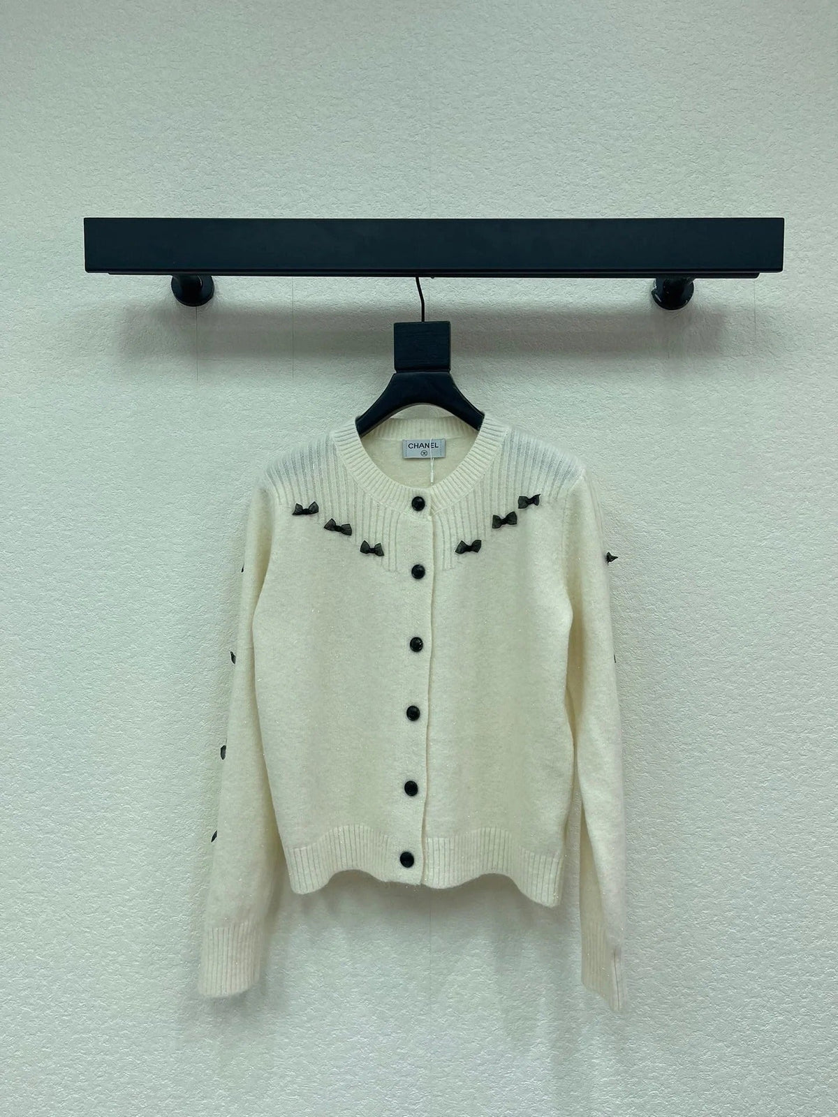 CC 26 Wool Cardigan With Small Bow 331297