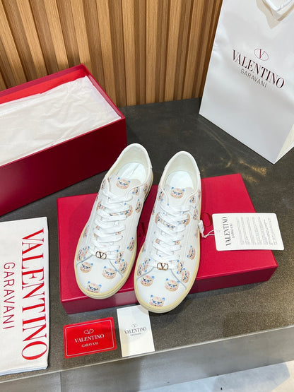 VT 25S Casual Sneakers White Beige Cowhide 563090
