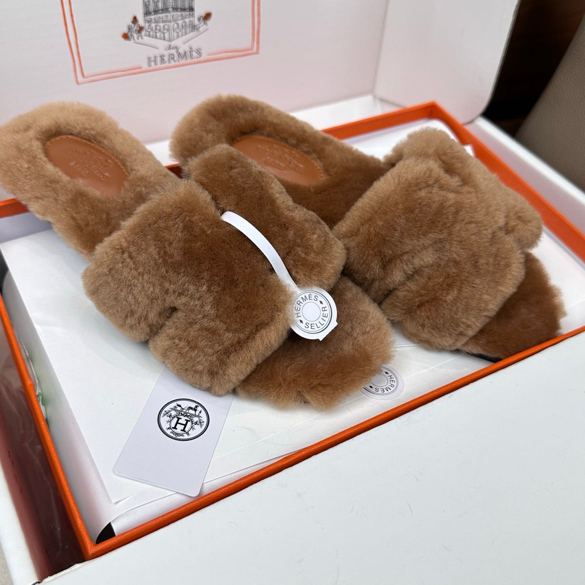 HM Oran Sandal Camel Brown Wool Velvet 598195