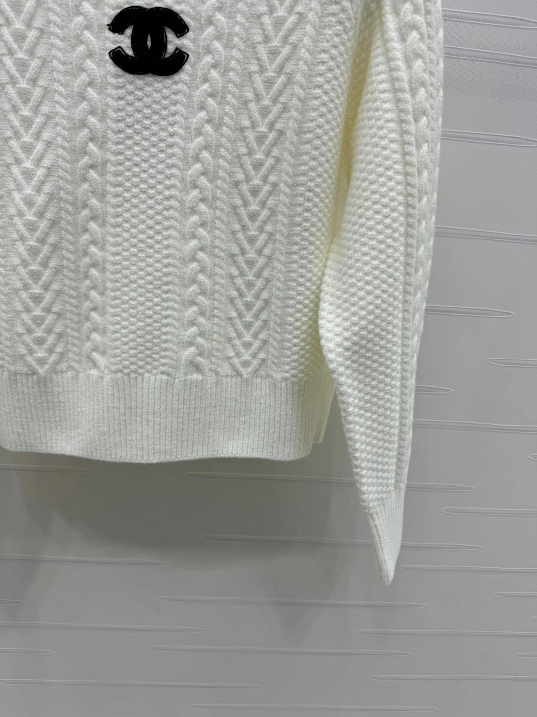 CHANEL 25S KNITTED SWEATER 467