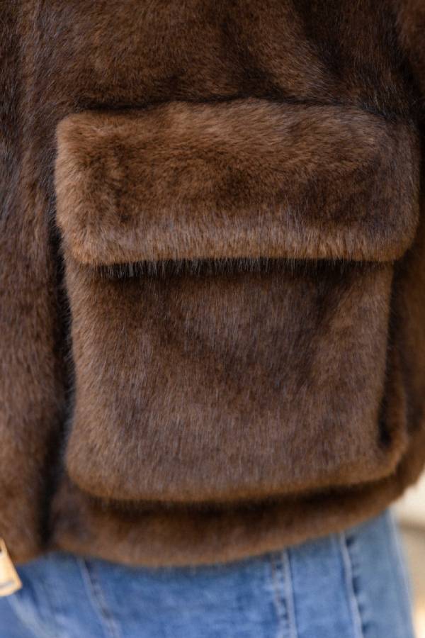 Faux Fur Shelter Thiago