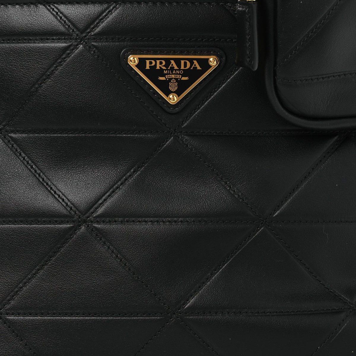 Vitello Triangle Stitched Shopping Tote Black