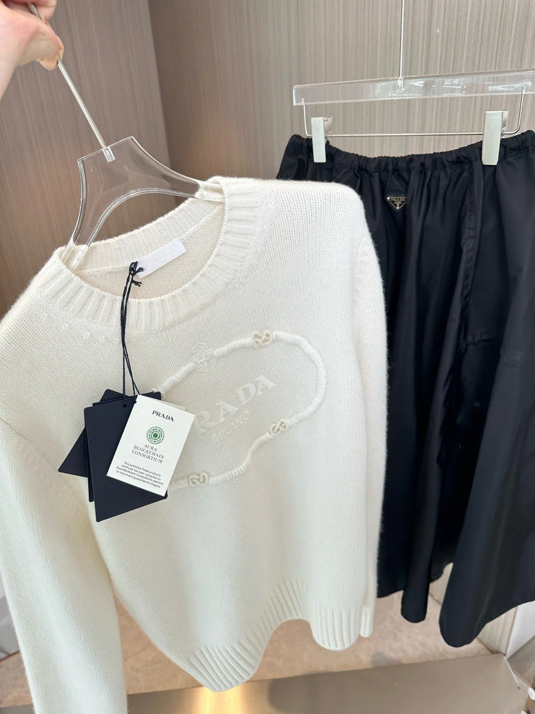 PRADA 25S SWEATER 379