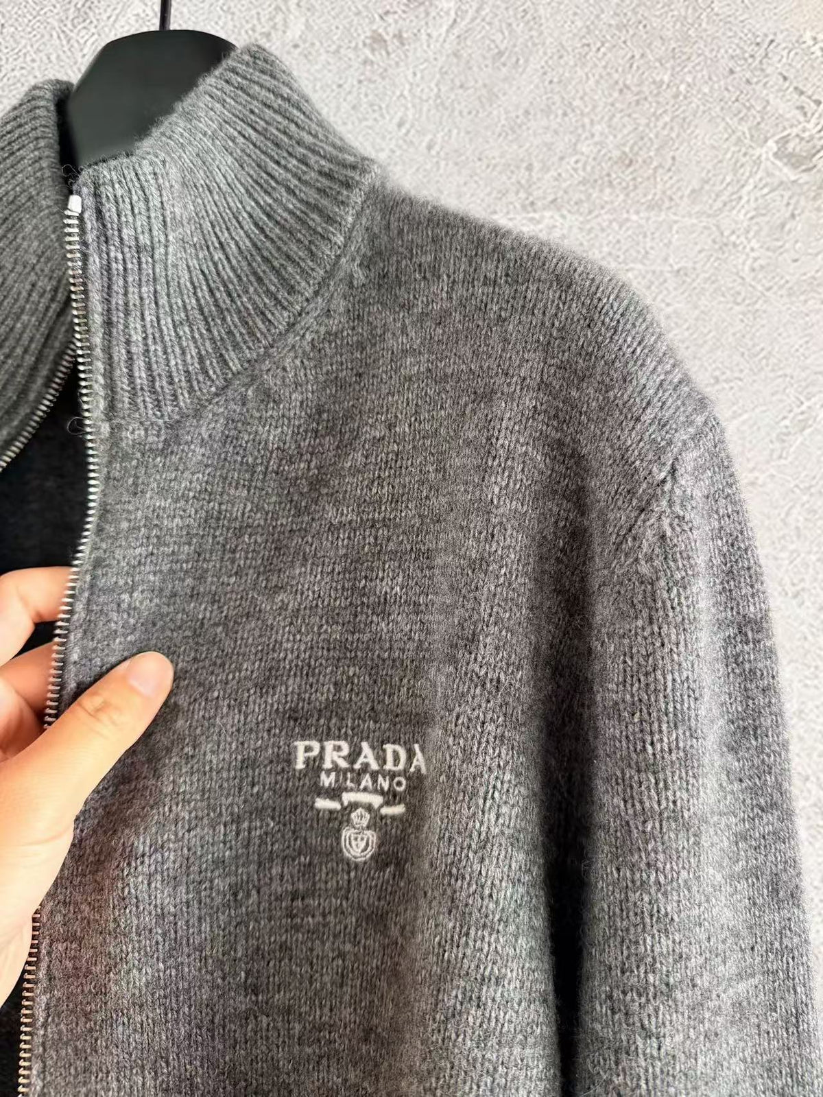 PRADA GRAY CASHMERE CARDIGAN