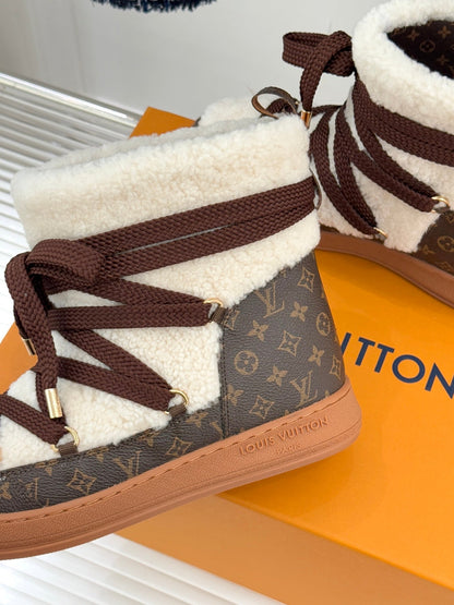 LV Cloud Lace-Up Ankle Boot Sneaker White - Brown Shearling Monogram Canvas 572468