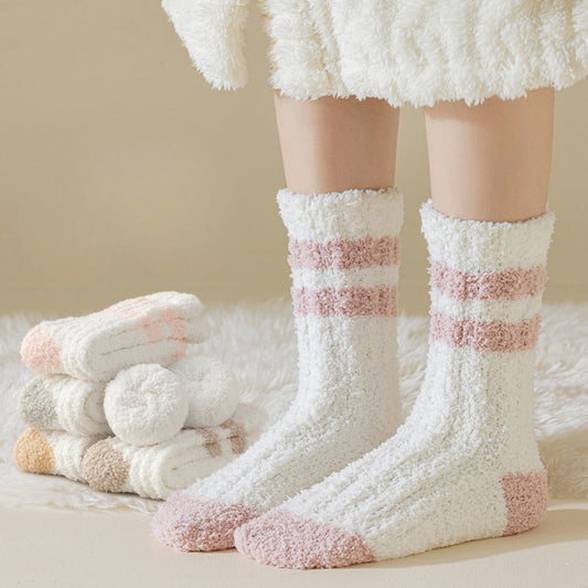 Rufia - Colorful Lace Pattern Towel Socks
