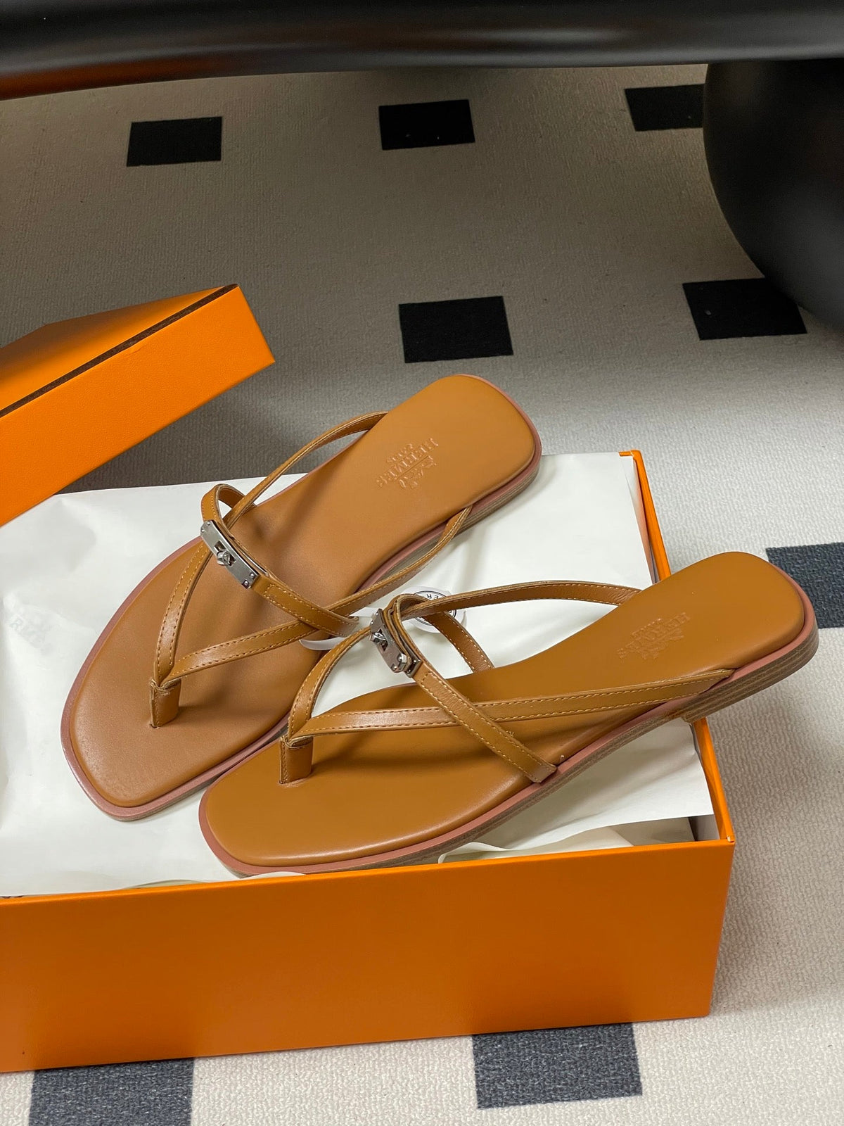 HM Miss Sandal Brown in Calfskin 593823