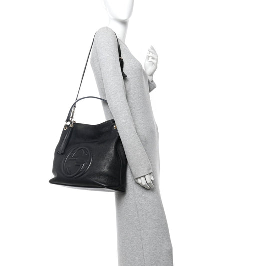 Pebbled Calfskin Large Soho Hobo Black