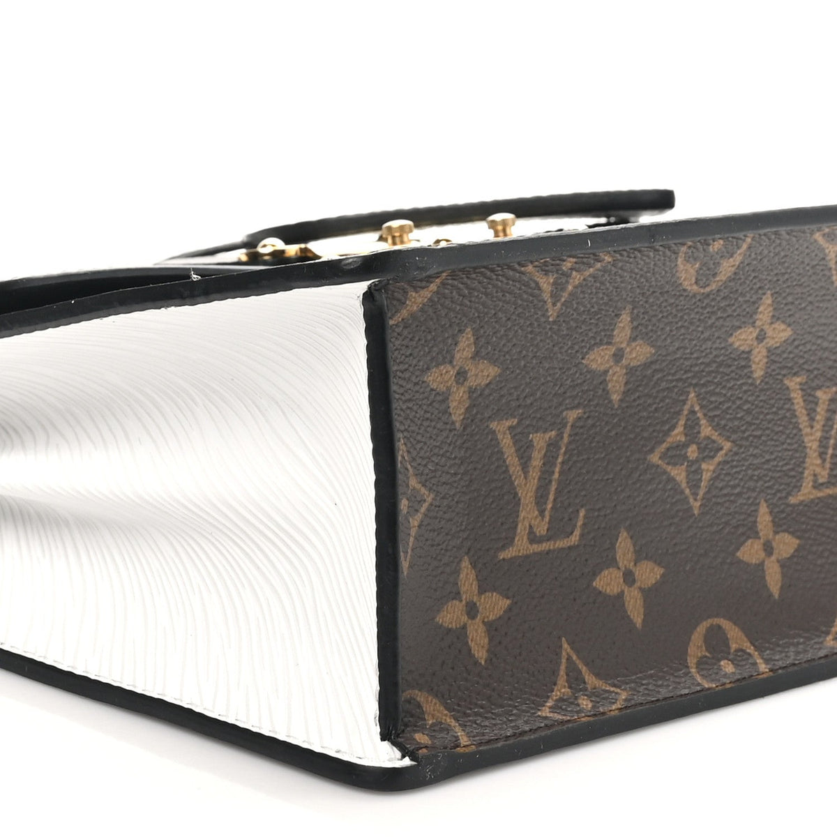 Vernis Epi Monogram Spring Street Black