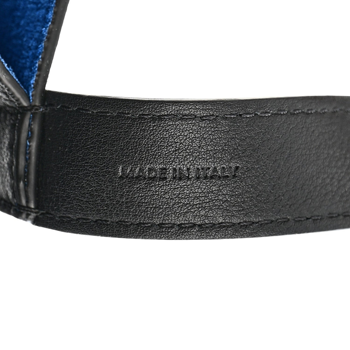 Supple Calfskin Medium Cube Black