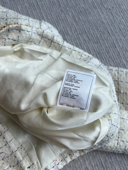 CHANEL WOOL COAT STYLE 3