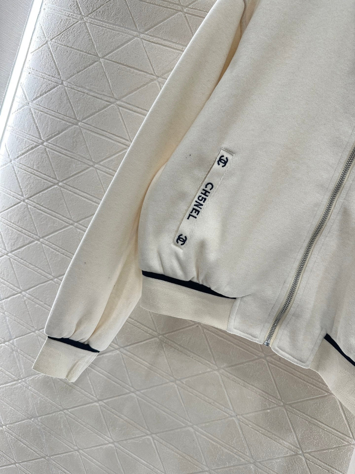 CC 25 Jacket and Pants Set White Viscose and Polyester