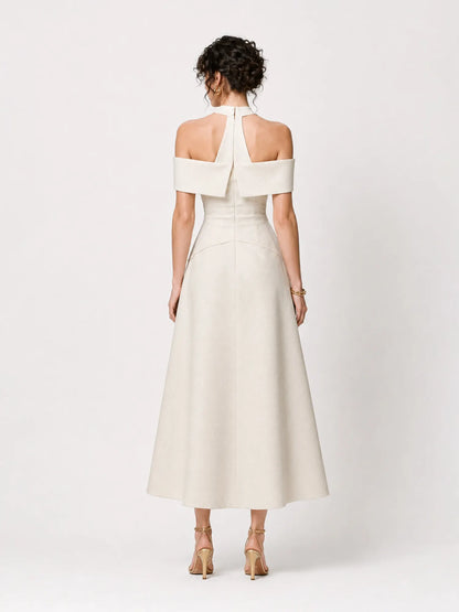 Lila Elegant Off-Shoulder Maxi Dress with Fitted Waist