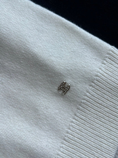 Chanel 25 Deer Print Sweater White mix Black Wool 318394