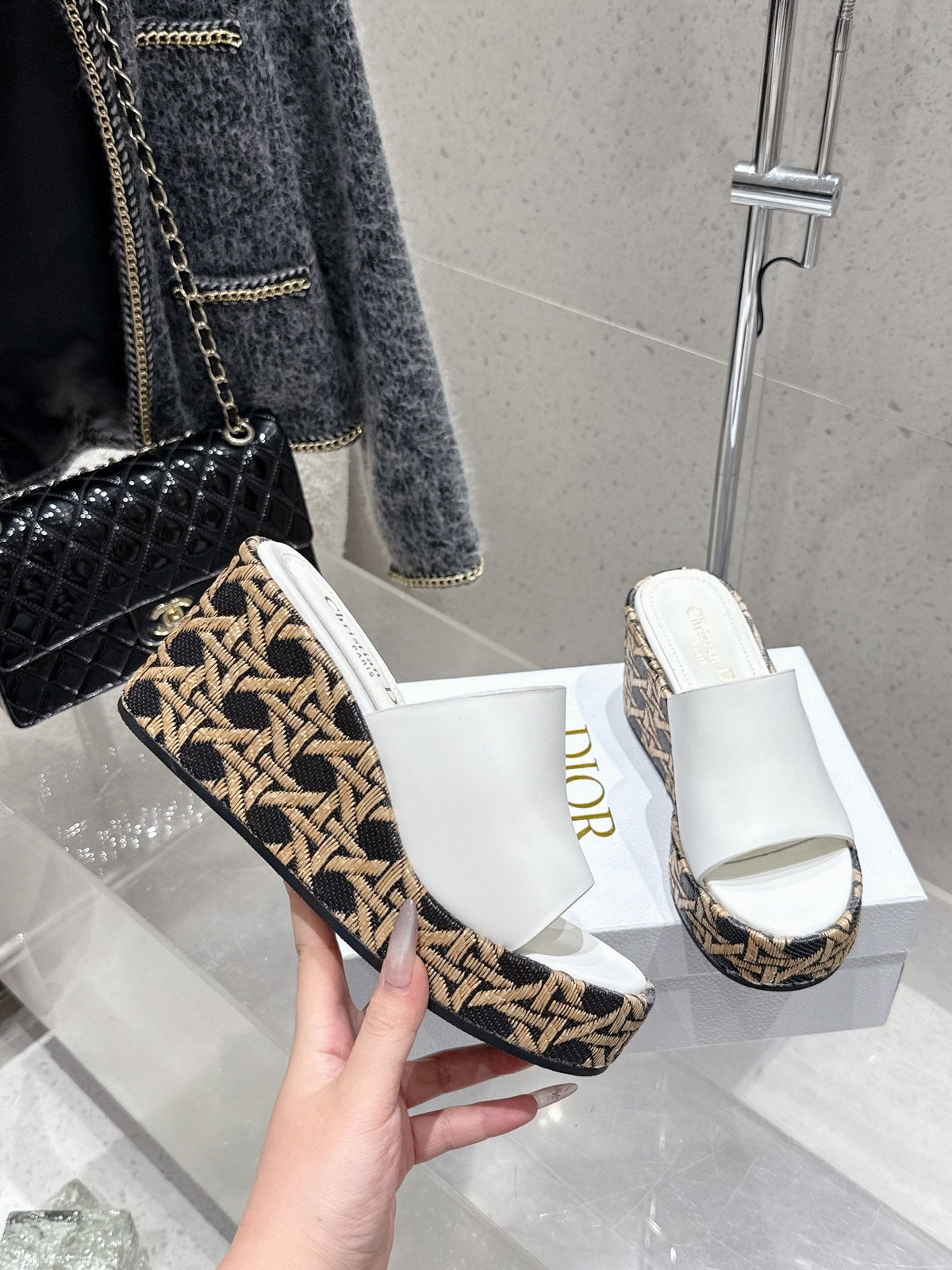 CD Attitude Wedge Sandals White in Cowhide 598182