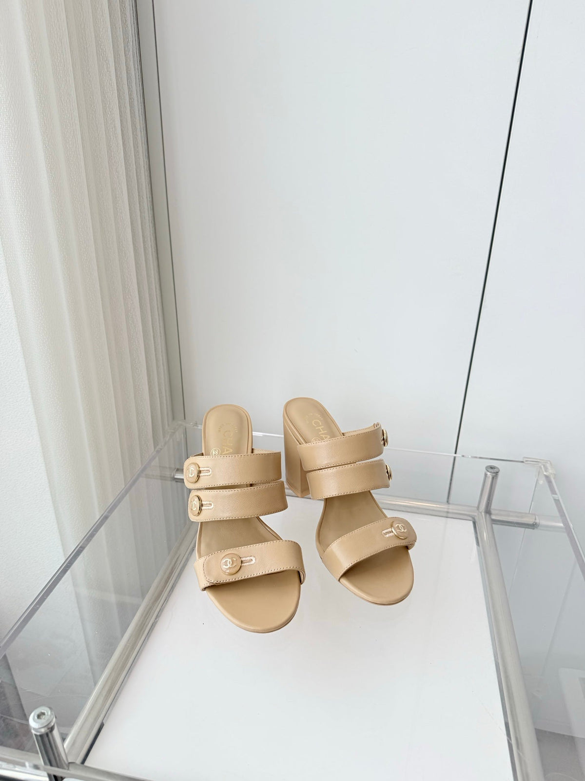 Chanel 26 Turnlock 85 Beige Sandal Mule in Lambskin 597394
