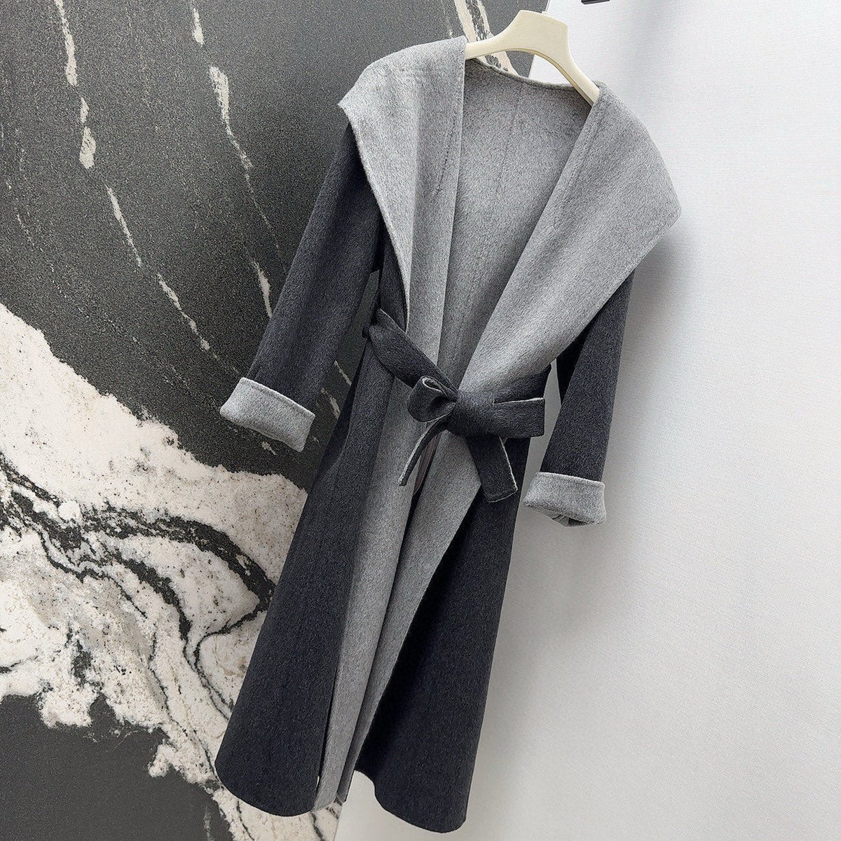 MAX MARA 25S HOODED LONG COAT 158