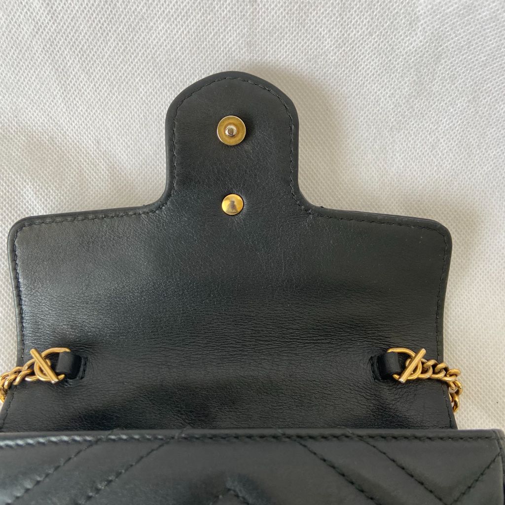 Gucci GG Marmont super mini bag