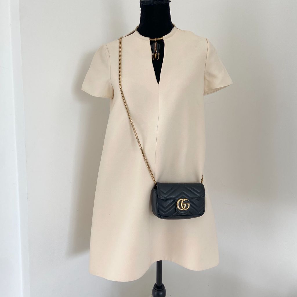 Gucci GG Marmont super mini bag