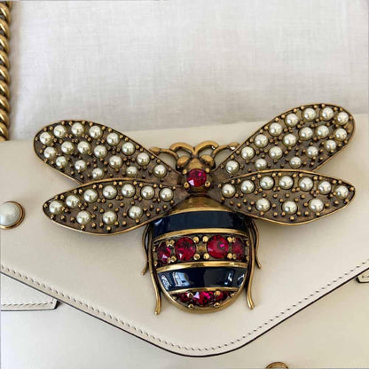 Gucci Off White Leather Broadway Pearly Bee Shoulder Bag
