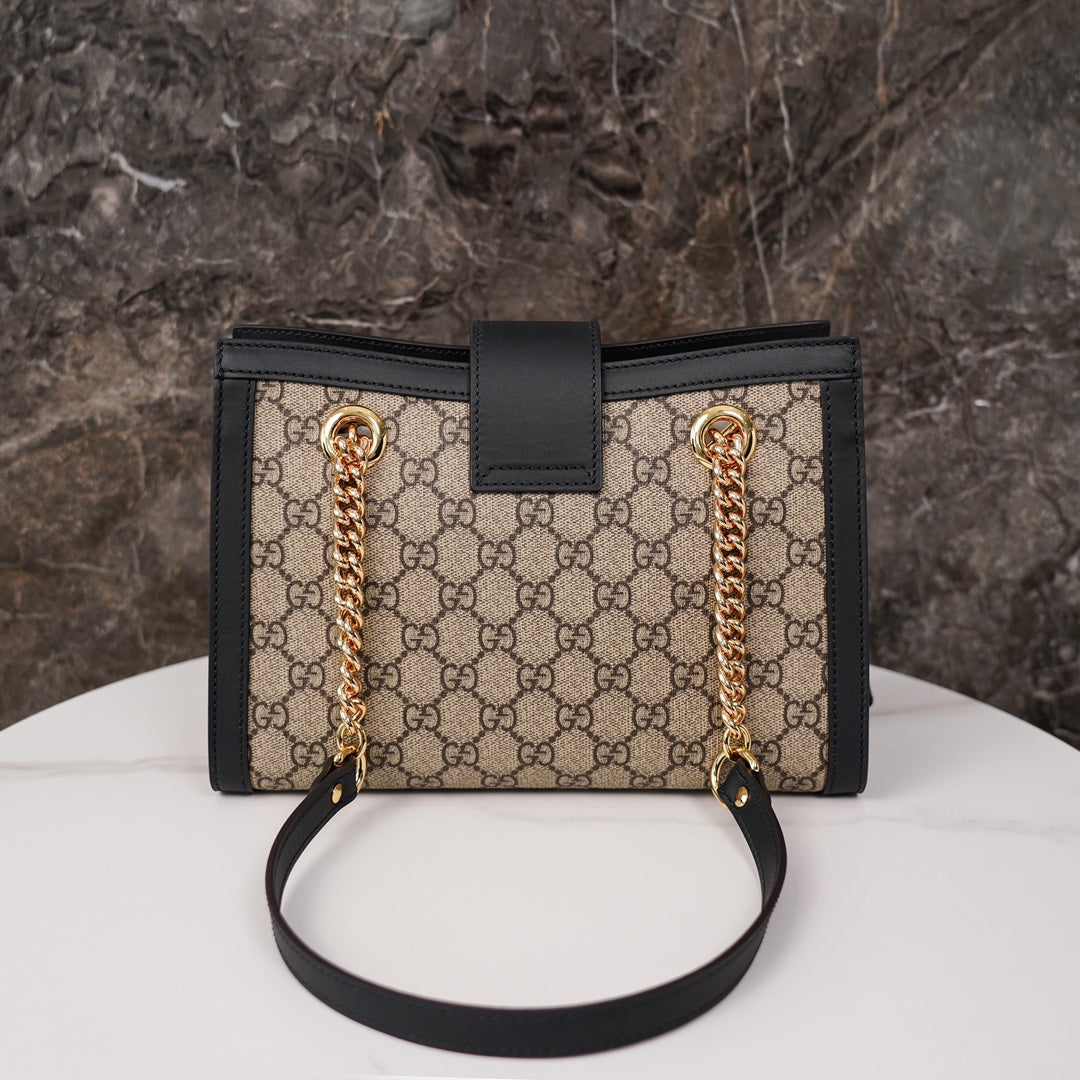 G ucci 𝐏𝐚𝐝𝐥𝐨𝐜𝐤 shoulder backpack