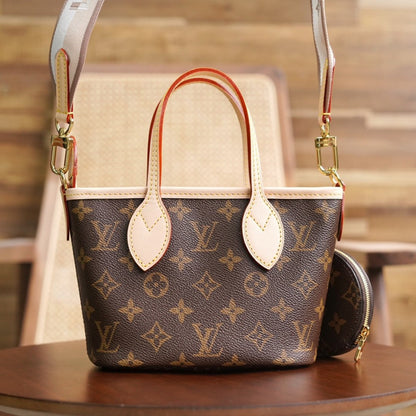 L V Neverfull BB M46786